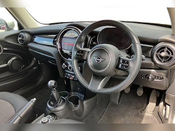 Used MINI Hatch 2022 for sale - 75850093: Photo