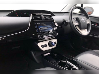 Used Toyota Prius 2018 for sale - 75793946: Photo