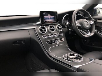Used Mercedes-Benz C-Class 2018 for sale - 75112834: Photo