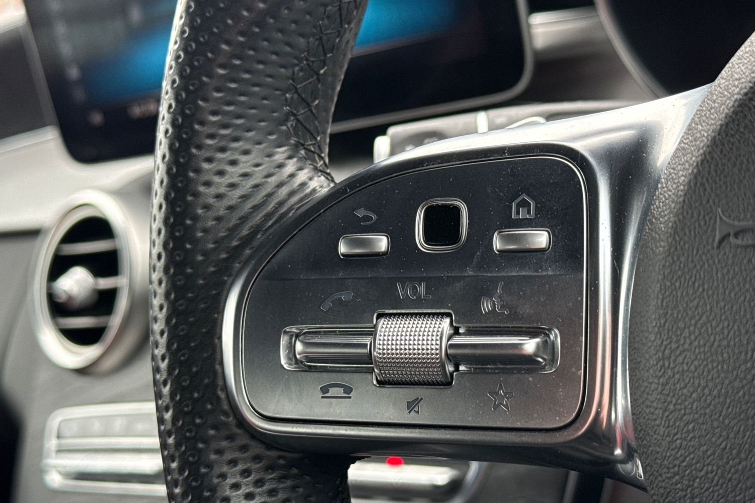 Used Mercedes-Benz C Class 2019 for sale - 77849330: Photo 13