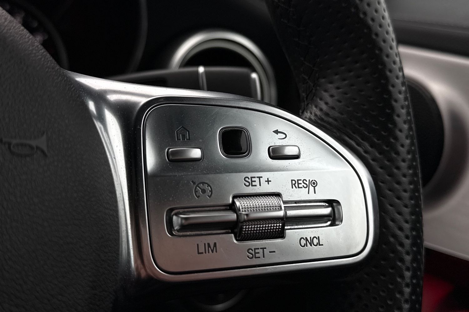 Used Mercedes-Benz C Class 2019 for sale - 77849330: Photo 14