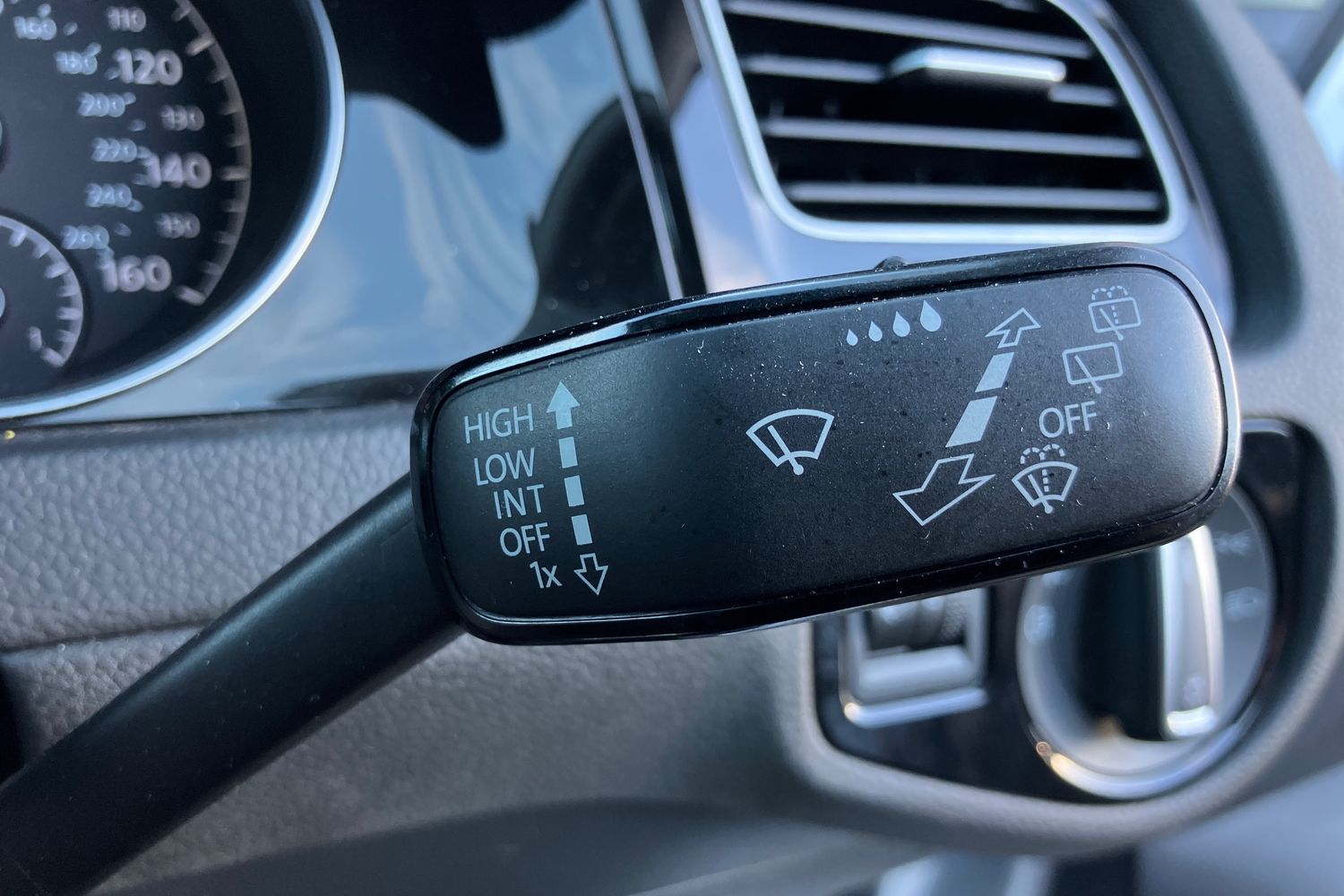 Used Volkswagen Golf 2017 for sale - 76435894: Photo 17