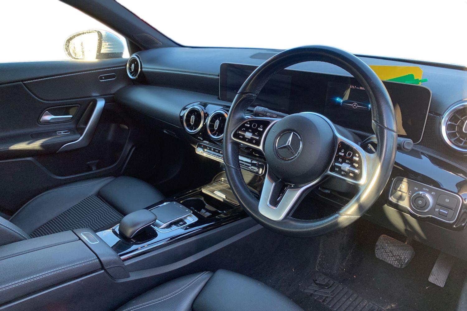 Used Mercedes-Benz A-Class 2018 for sale - 76610972: Photo 3