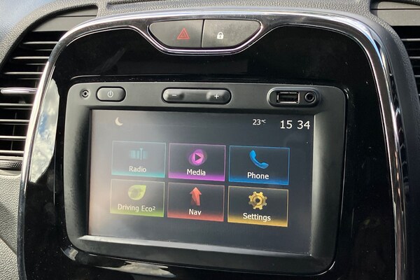 Used Renault Captur 2017 for sale - 75525047: Photo 8
