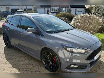 Used Ford Focus 2017 for sale - 77764413: Photo