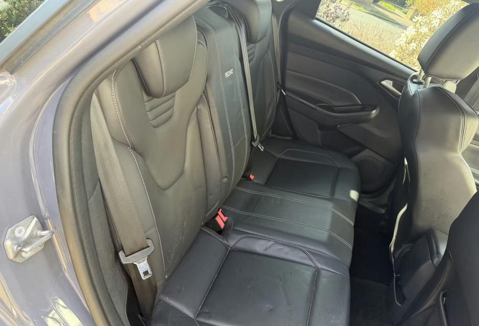 Used Ford Focus 2017 for sale - 77764413: Photo 4