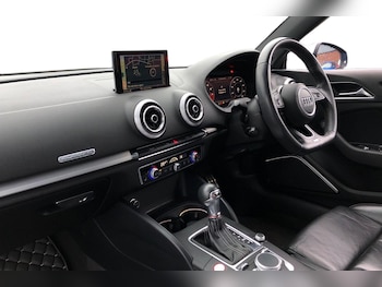 Used Audi A3 2019 for sale - 76863311: Photo