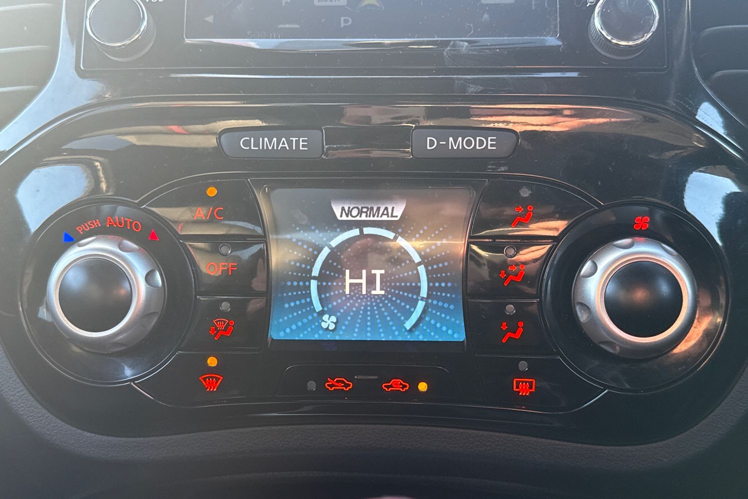 Used Nissan Juke 2018 for sale - 77463210: Photo 9