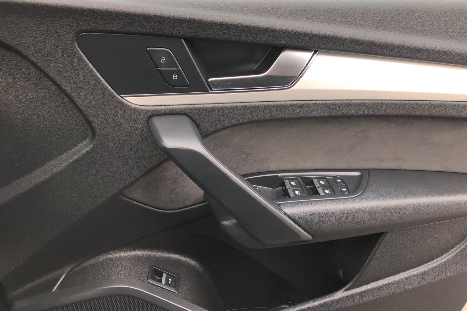 Used Audi Q5 2018 for sale - 77535307: Photo 15