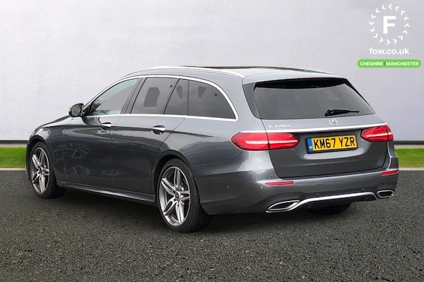 Used Mercedes-Benz E Class 2018 for sale - 76197676: Photo 2
