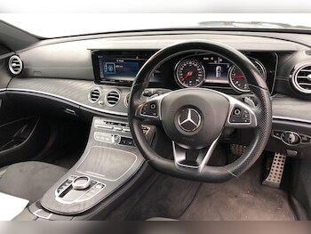 Used Mercedes-Benz E Class 2018 for sale - 76197676: Photo 3