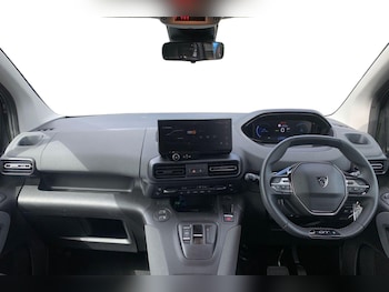 Used Peugeot Rifter 2025 for sale - 79073240: Photo