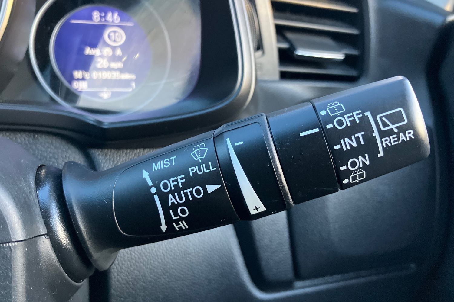 Used Honda Jazz 2018 for sale - 76401701: Photo 17