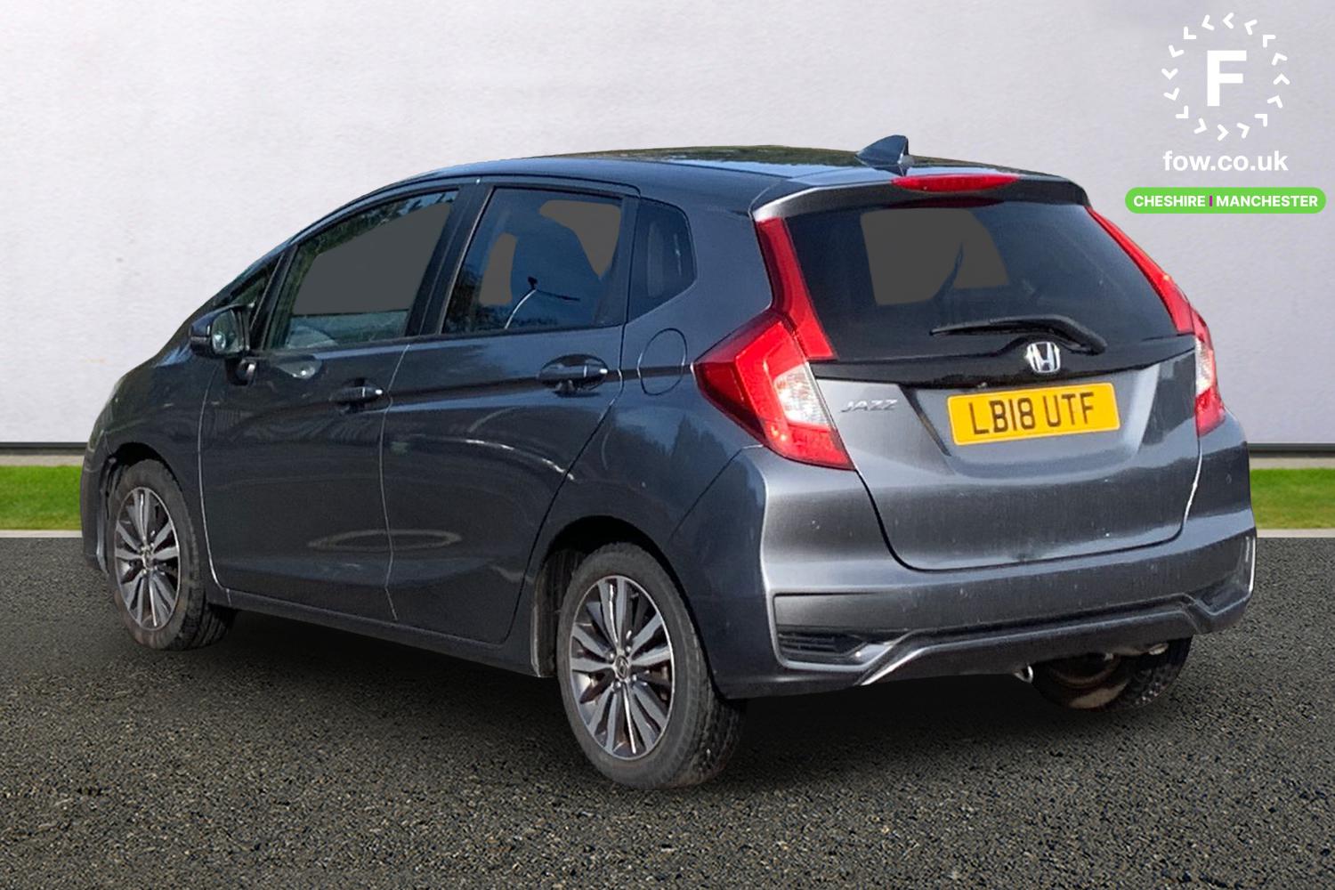 Used Honda Jazz 2018 for sale - 76401701: Photo 2