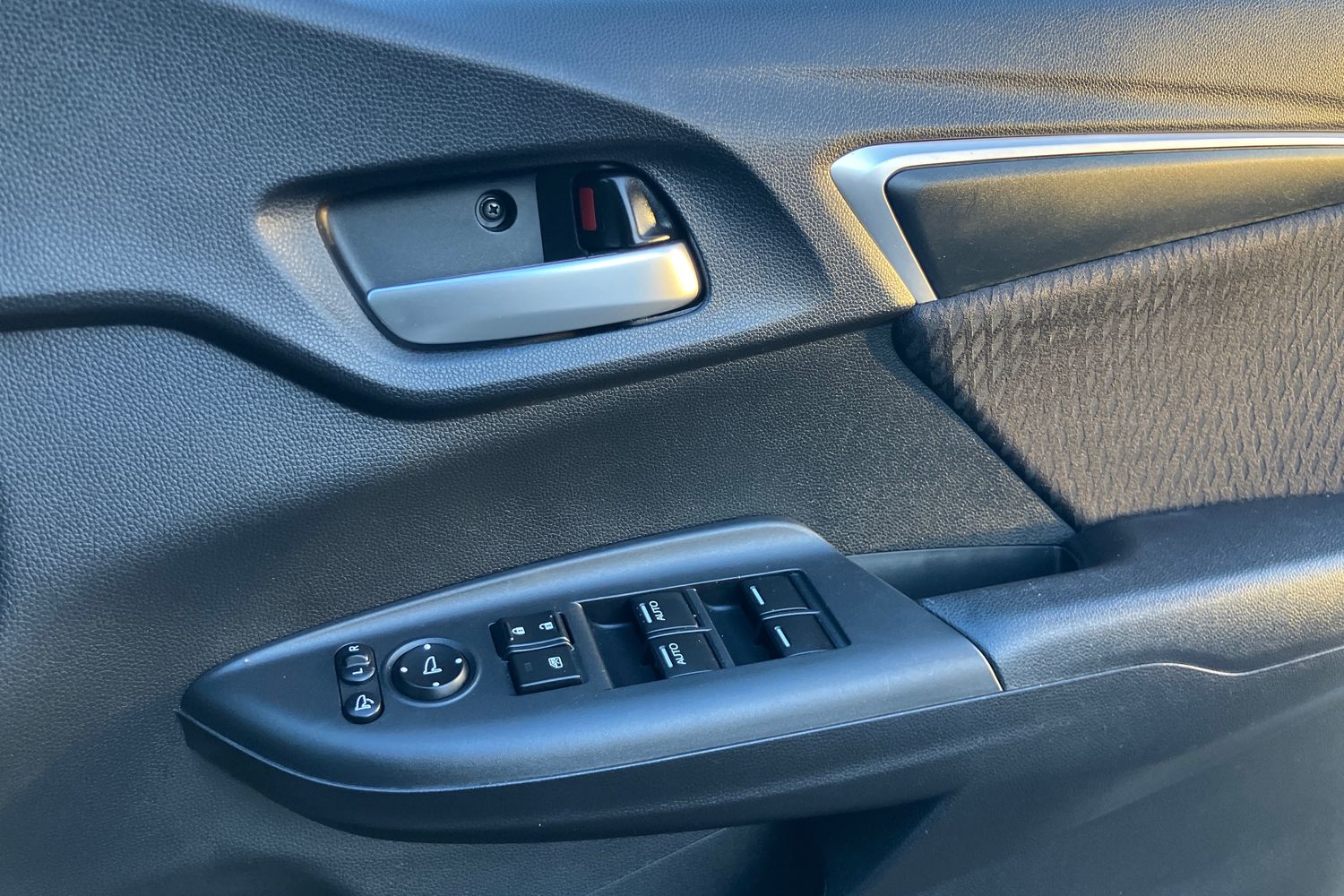 Used Honda Jazz 2018 for sale - 76401701: Photo 20