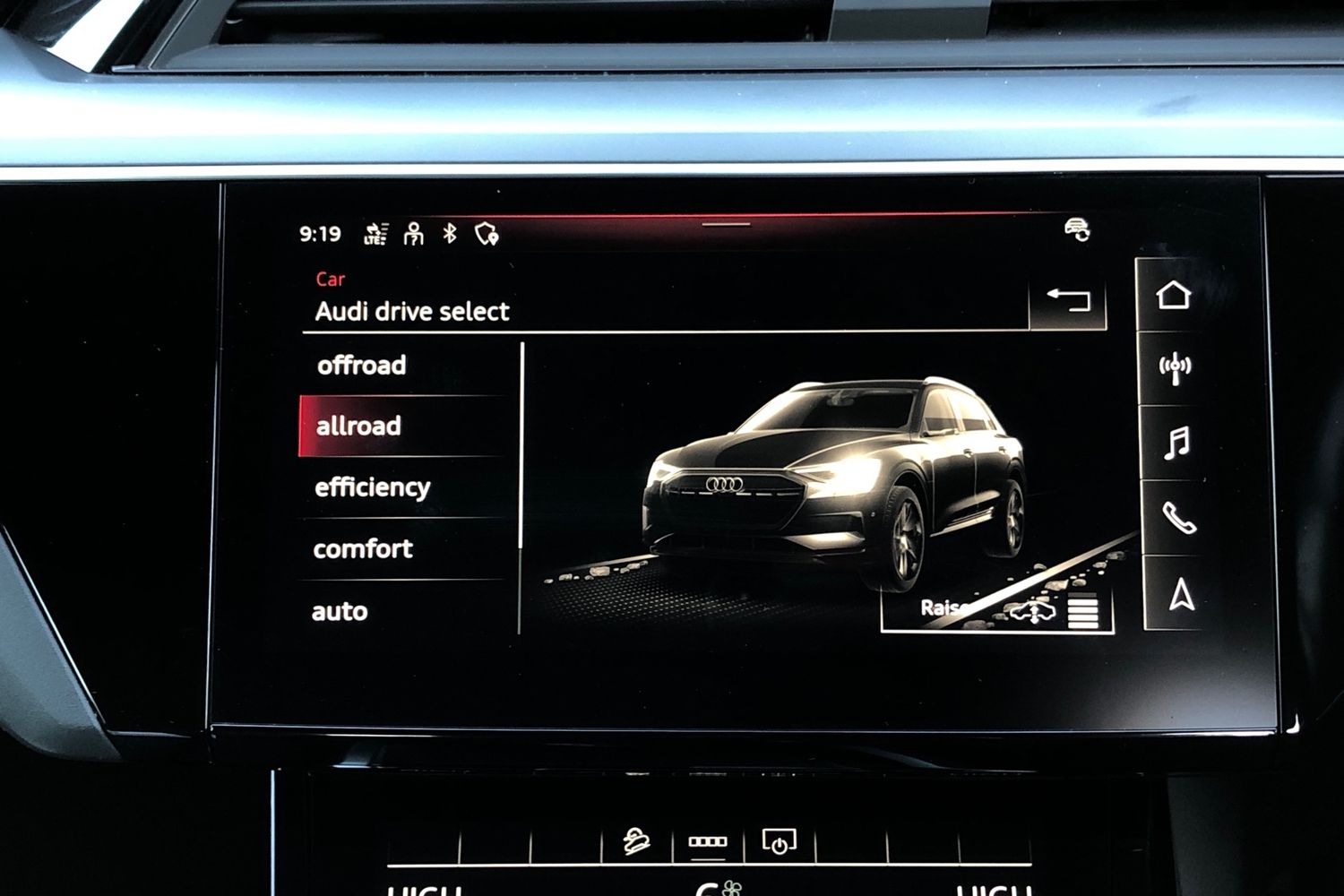 Used Audi e-tron 2021 for sale - 76357668: Photo 14