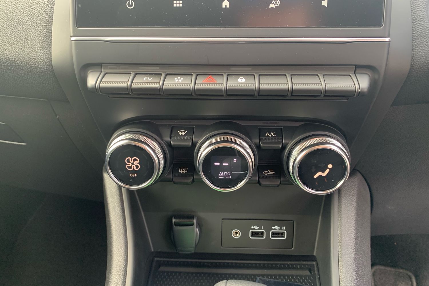 Used Renault Captur 2024 for sale - 76406068: Photo 7