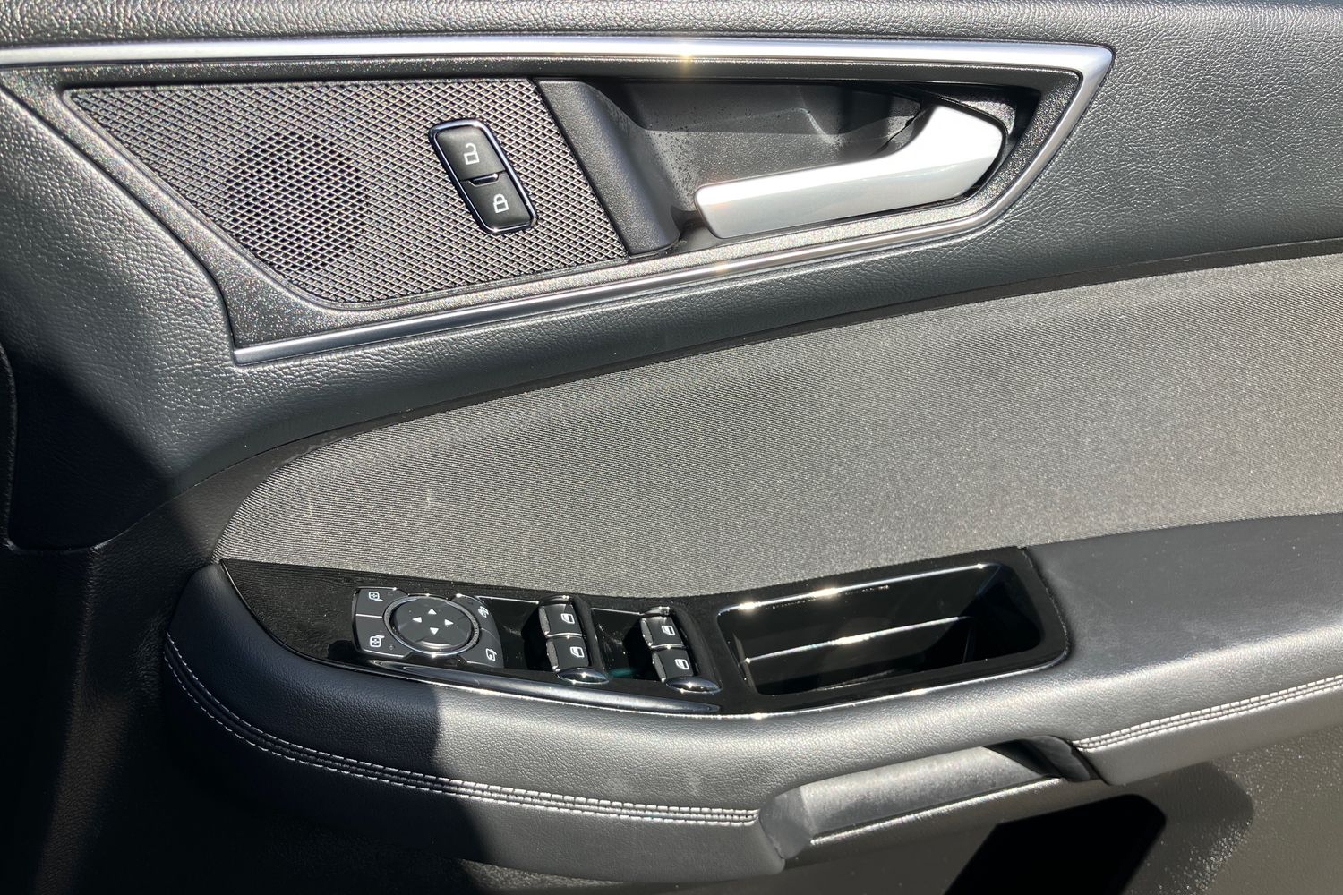 Used Ford S-Max 2022 for sale - 77527581: Photo 27