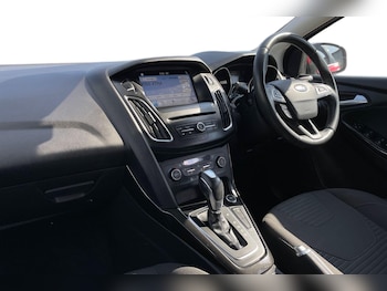 Used Ford Focus 2017 for sale - 79468879: Photo