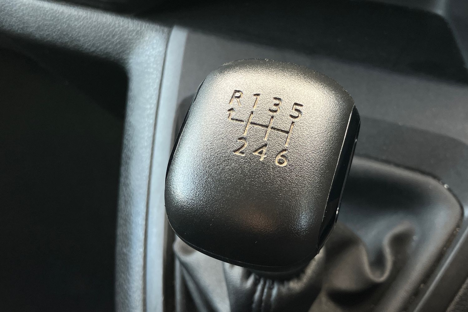 Used Peugeot Traveller 2020 for sale - 76311099: Photo 12