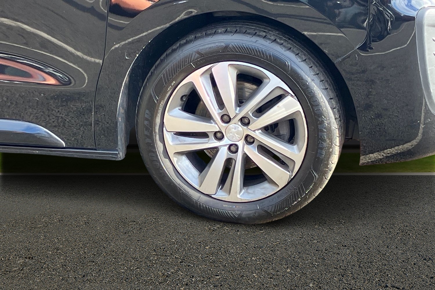 Used Peugeot Traveller 2020 for sale - 76311099: Photo 20