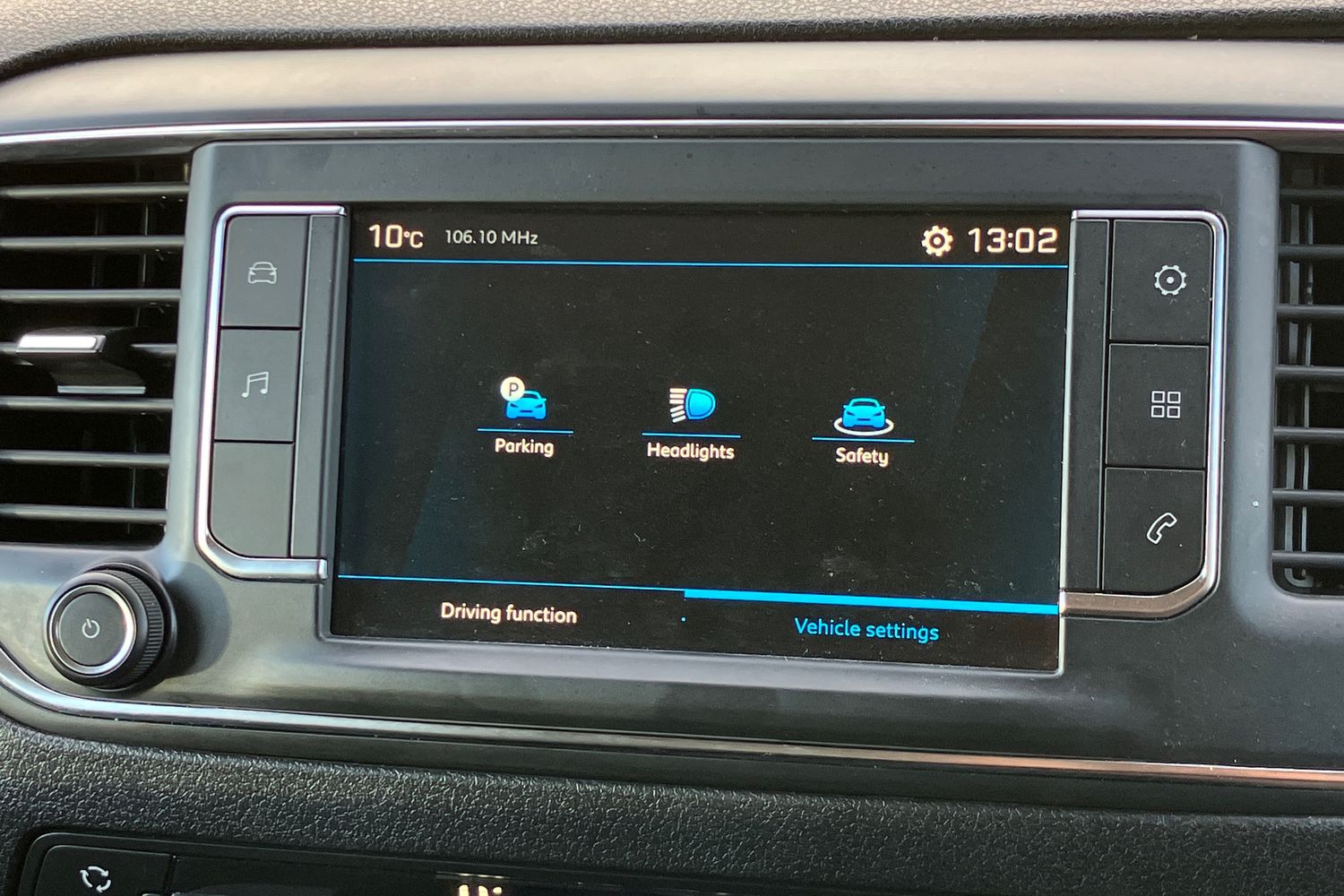 Used Peugeot Traveller 2020 for sale - 76311099: Photo 6