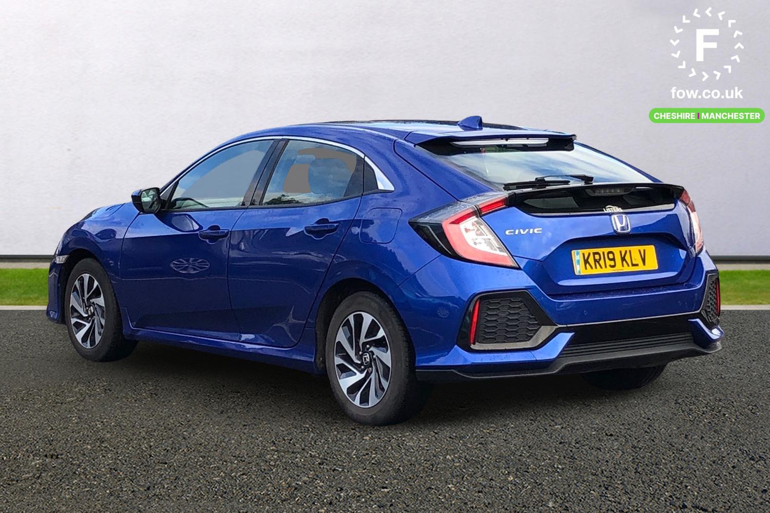 Used Honda Civic 2019 for sale - 76194175: Photo 2
