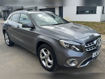 2017 - GLA 250 4Matic Sport Executive 5dr Auto
