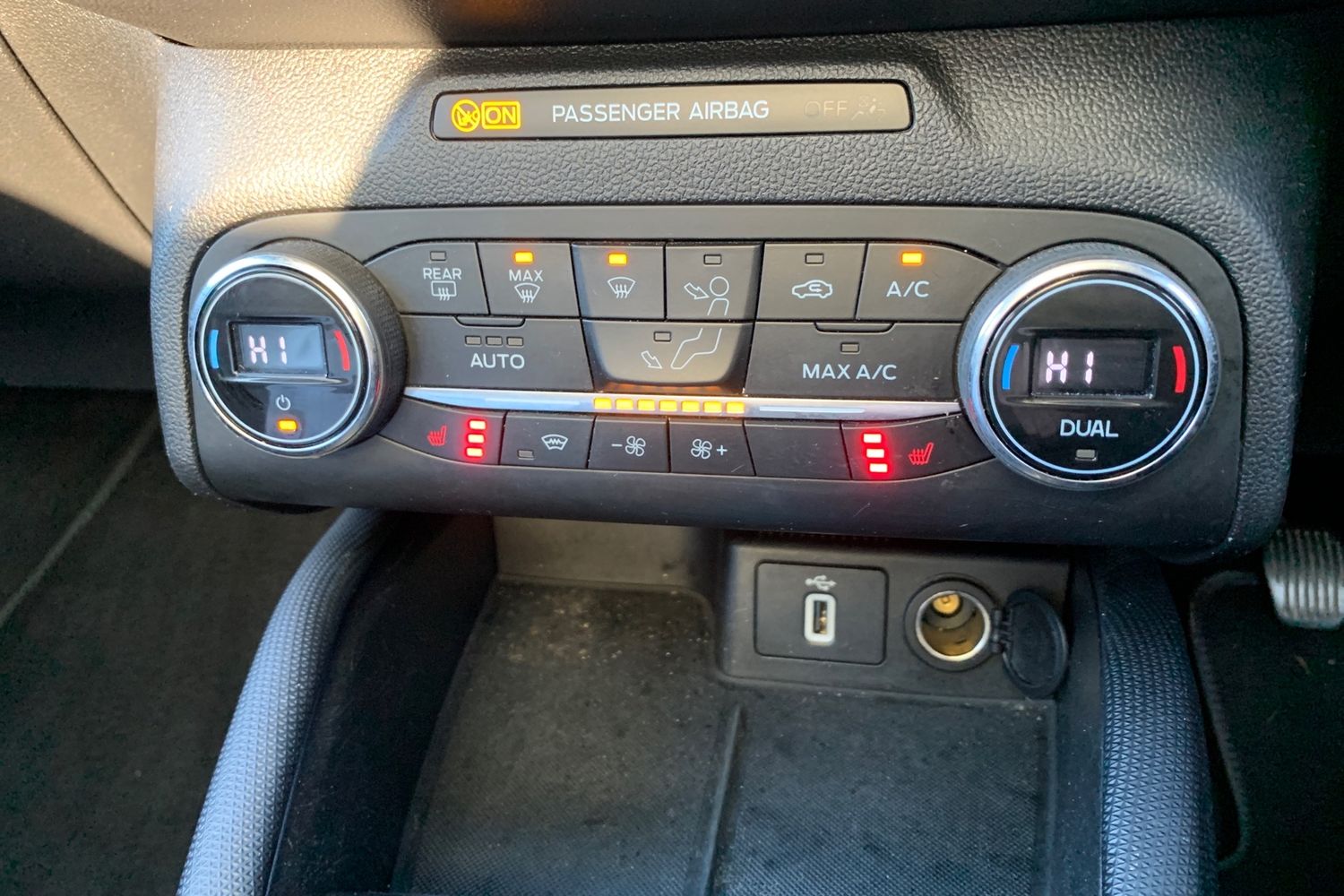 Used Ford Focus 2019 for sale - 76385491: Photo 11