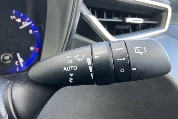 Used Toyota Corolla 2020 for sale - 75632139: Photo 15