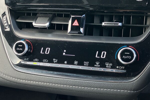 Used Toyota Corolla 2020 for sale - 75632139: Photo 9
