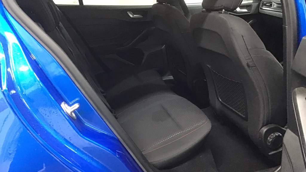 Used Ford Focus 2019 for sale - 76030538: Photo 4