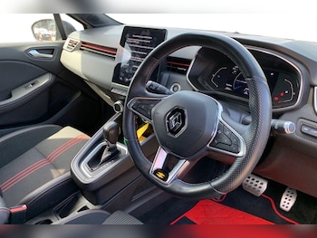 Used Renault Clio 2021 for sale - 78155130: Photo