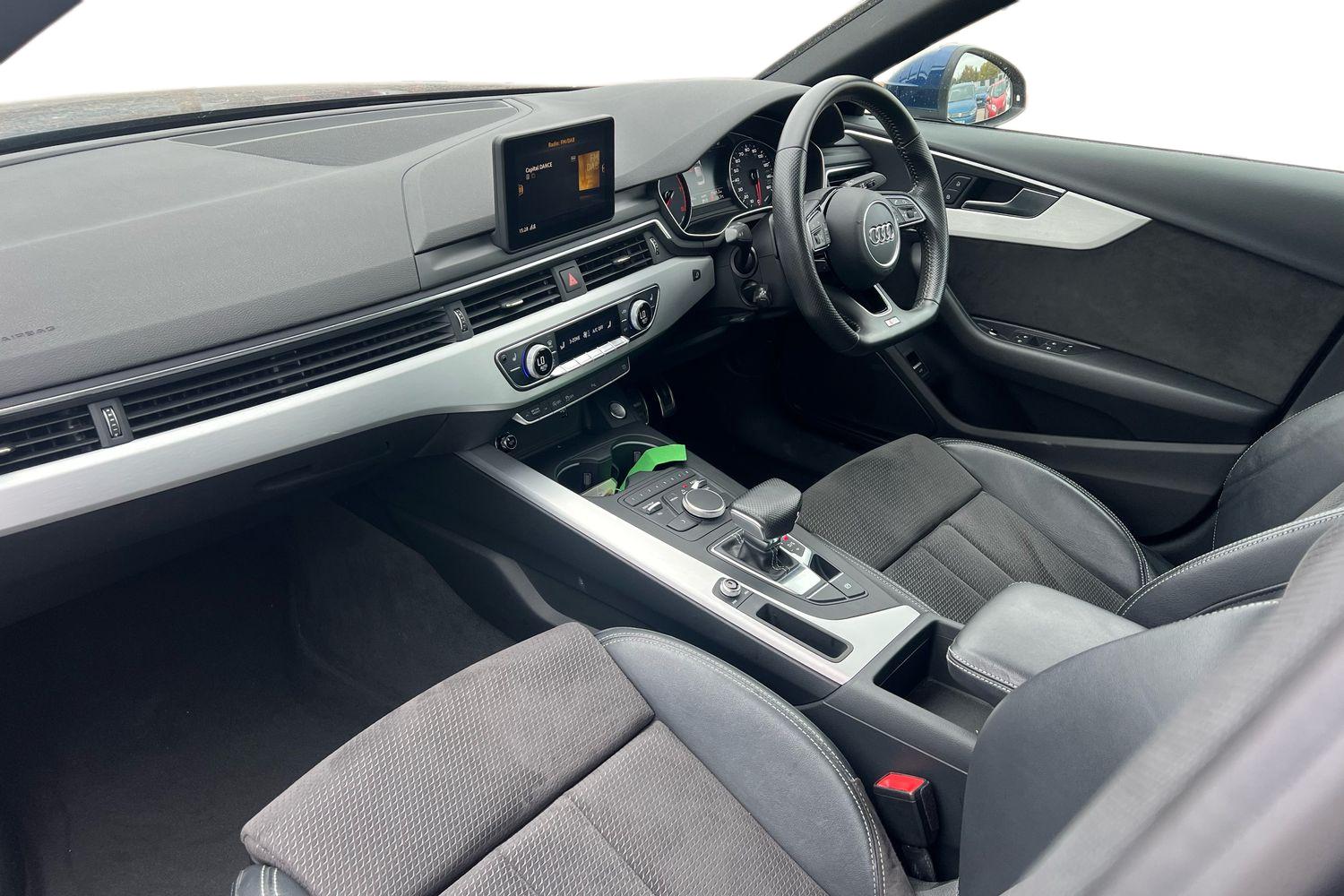 Used Audi A4 2018 for sale - 77805288: Photo 4