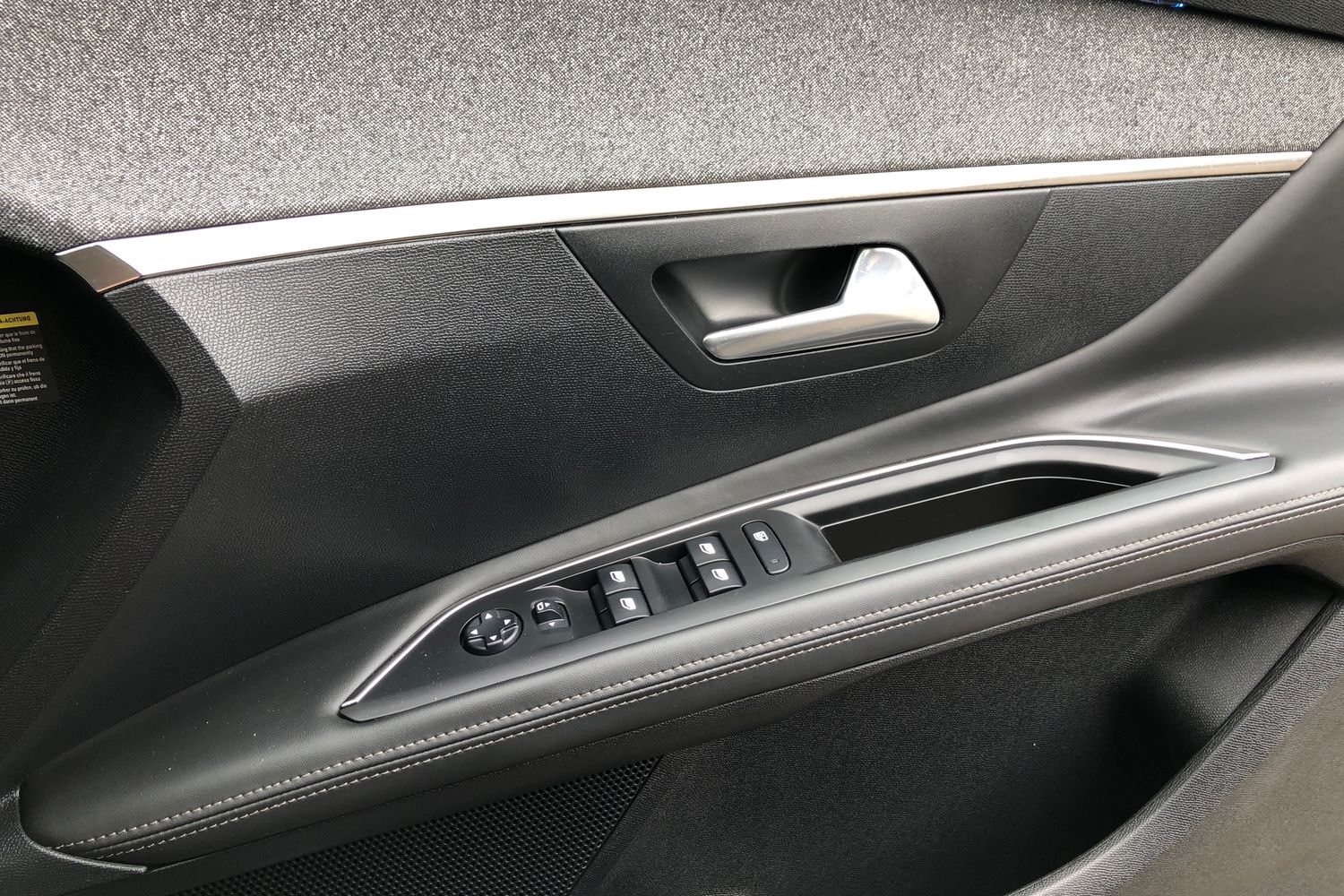 Used Peugeot 3008 2017 for sale - 75938043: Photo 13