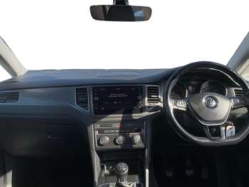 Used Volkswagen Golf SV 2018 for sale - 73920871: Photo