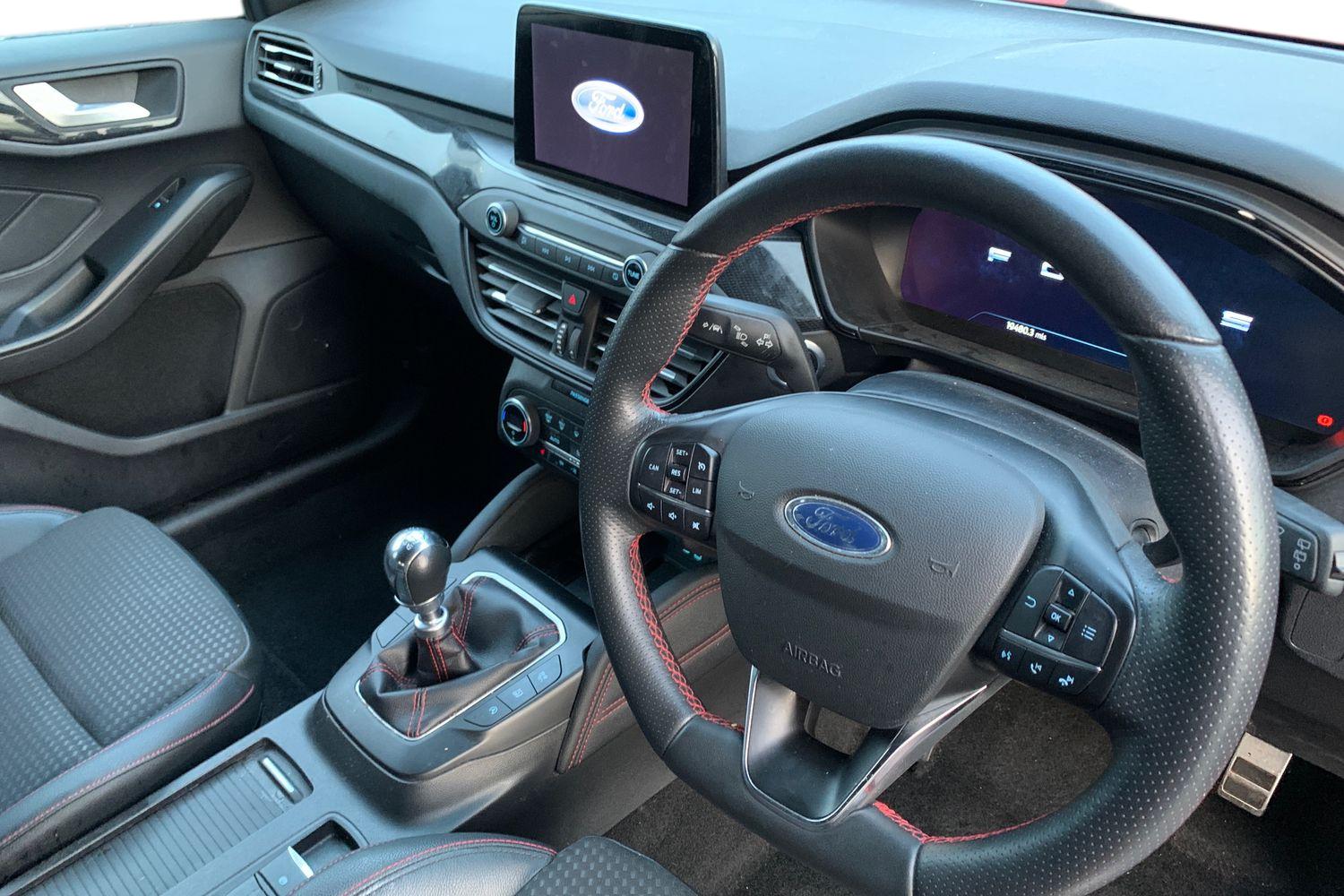 Used Ford Focus 2021 for sale - 76280868: Photo 3