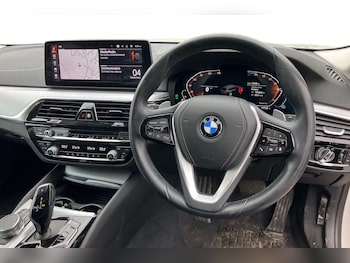 Used BMW 5 Series 2022 for sale - 75717565: Photo
