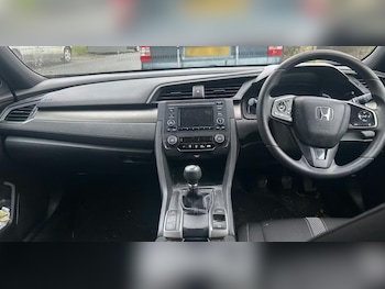 Used Honda Civic 2021 for sale - 77820137: Photo