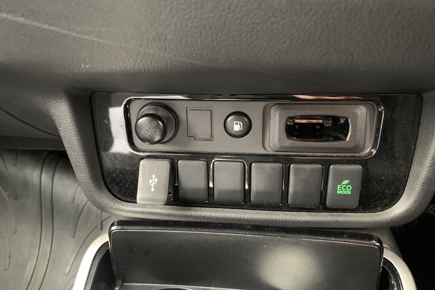 Used Mitsubishi Outlander 2020 for sale - 76274808: Photo 11