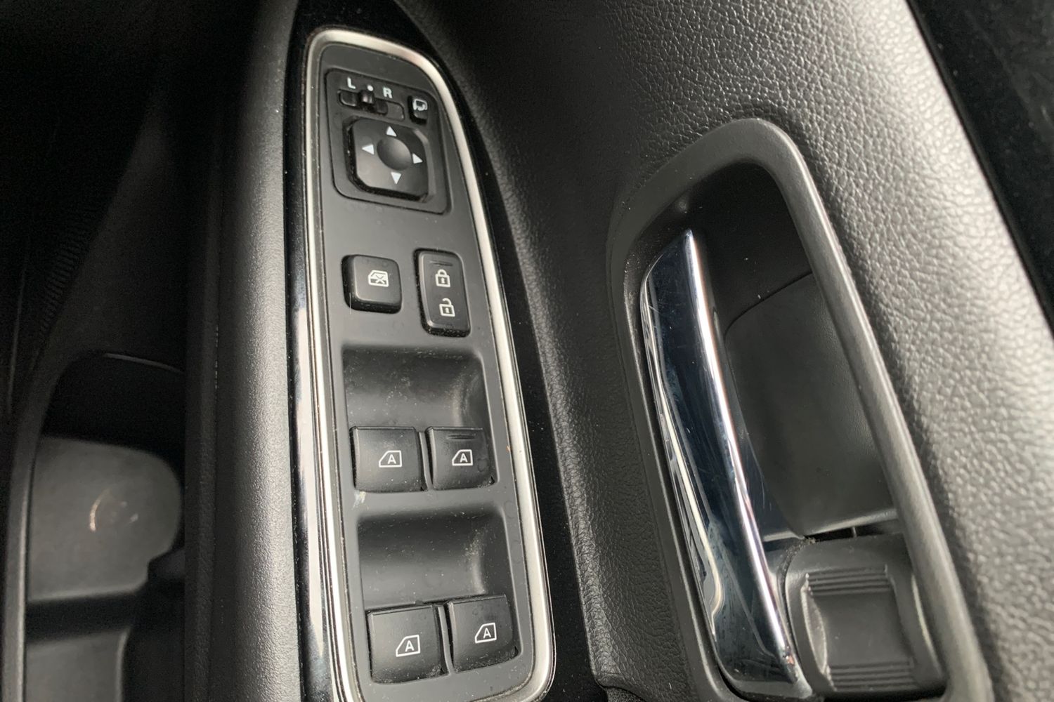 Used Mitsubishi Outlander 2020 for sale - 76274808: Photo 12