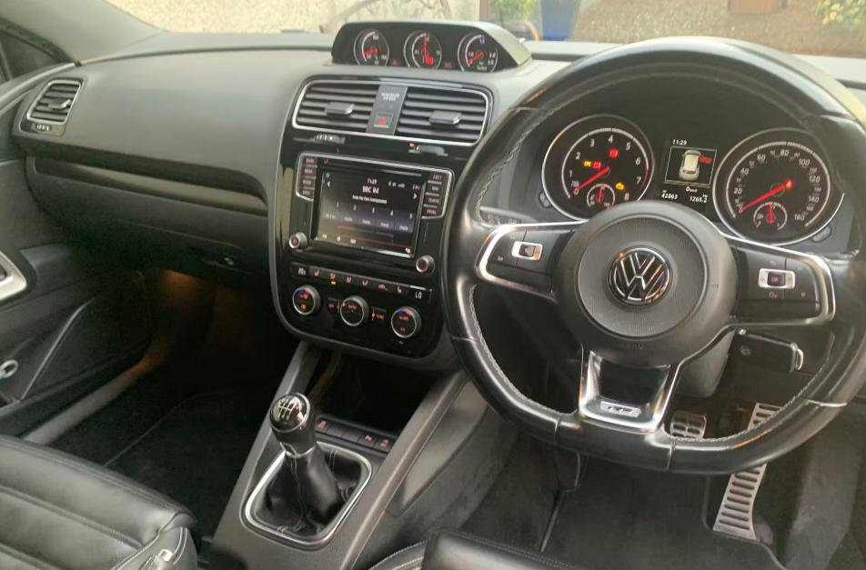 Used Volkswagen Scirocco 2017 for sale - 77473138: Photo 3