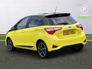 Used Toyota Yaris 2017 for sale - 79338420: Photo