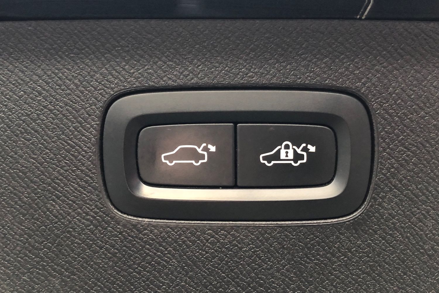 Used Volvo XC90 2018 for sale - 77527472: Photo 22