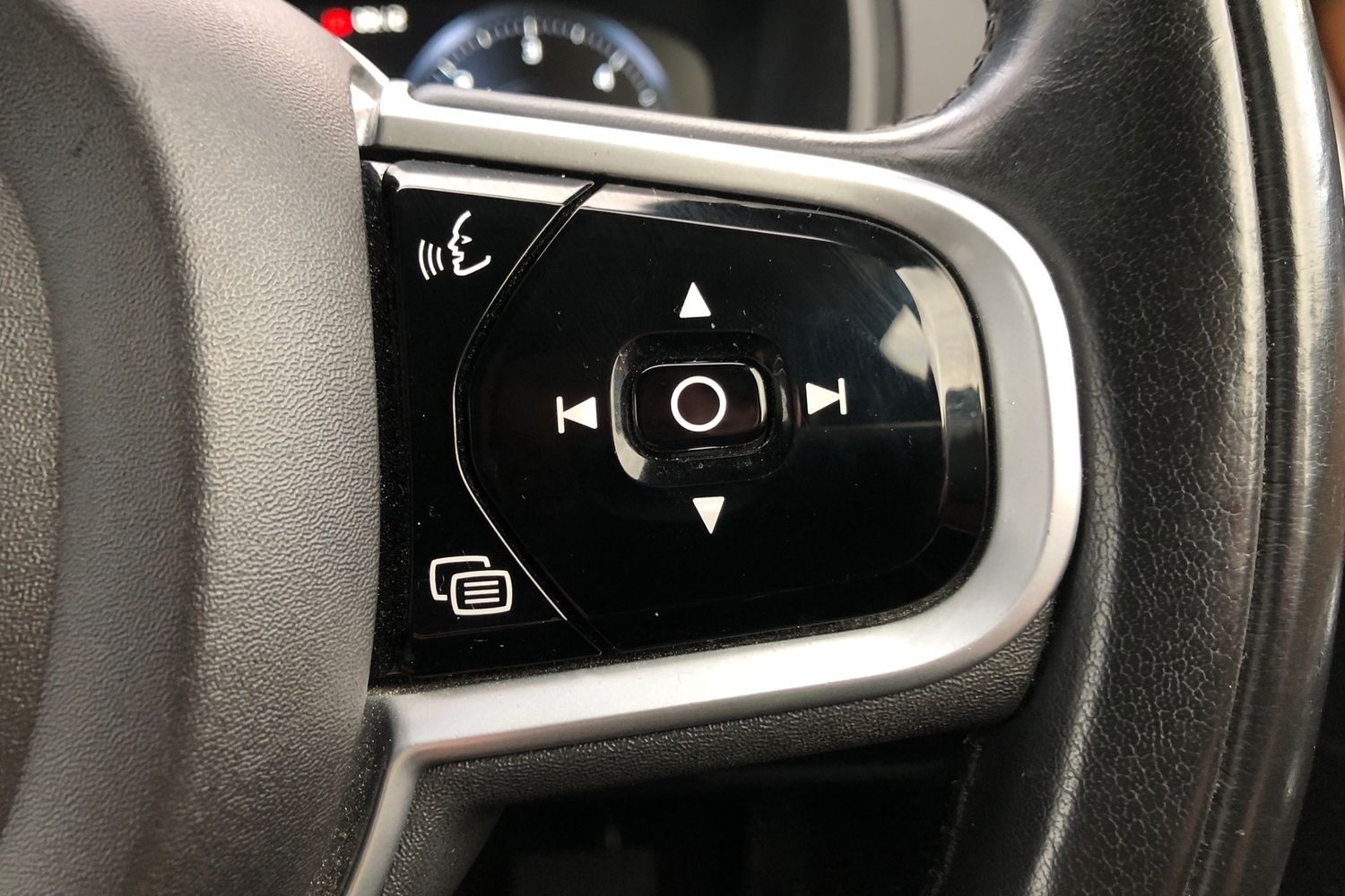 Used Volvo XC90 2018 for sale - 77527472: Photo 7