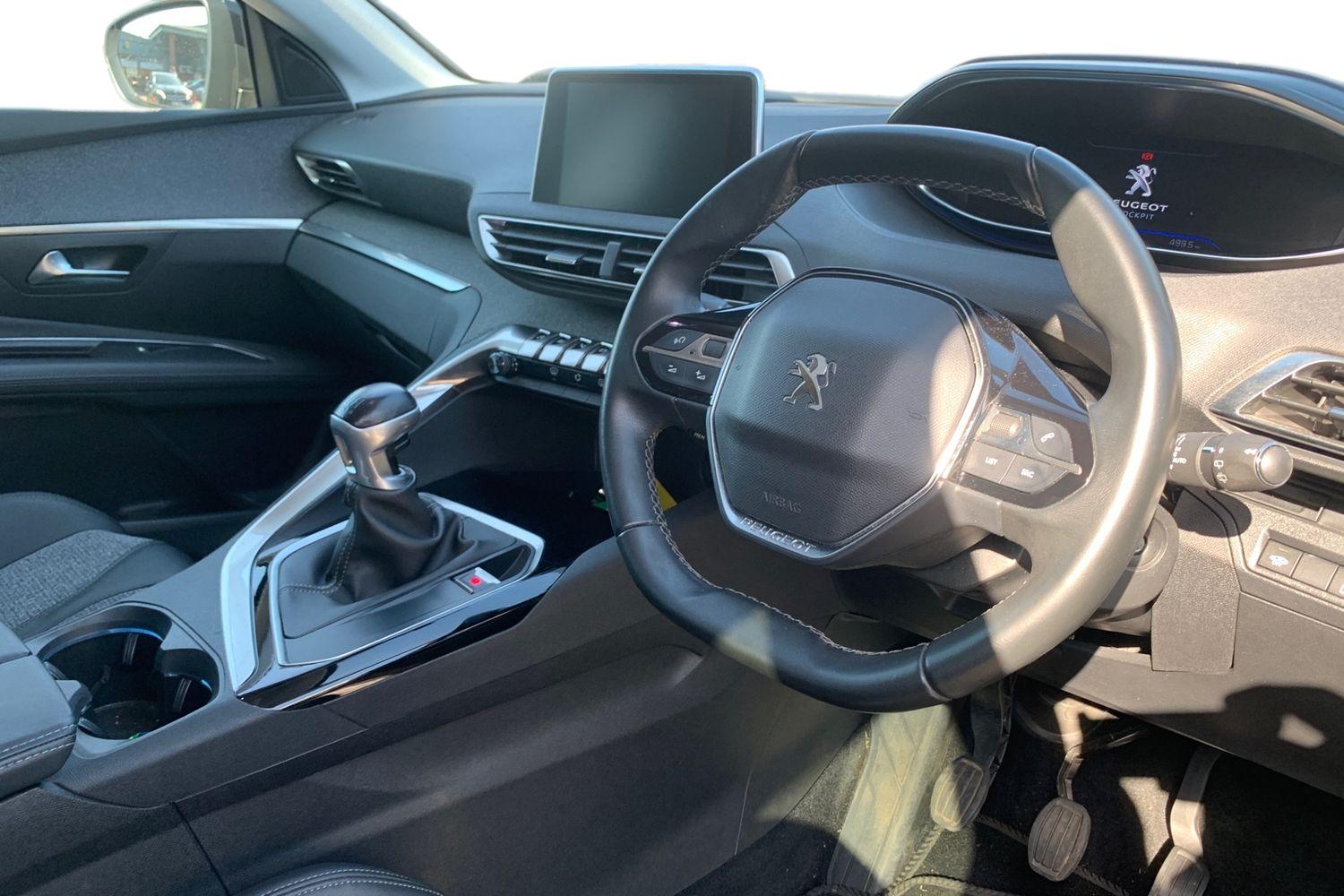 Used Peugeot 3008 2019 for sale - 77919398: Photo 3