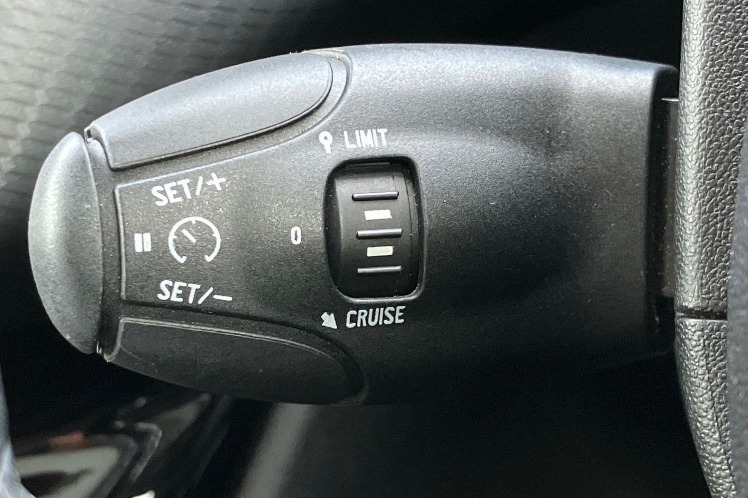 Used Peugeot 2008 2019 for sale - 76783063: Photo 20