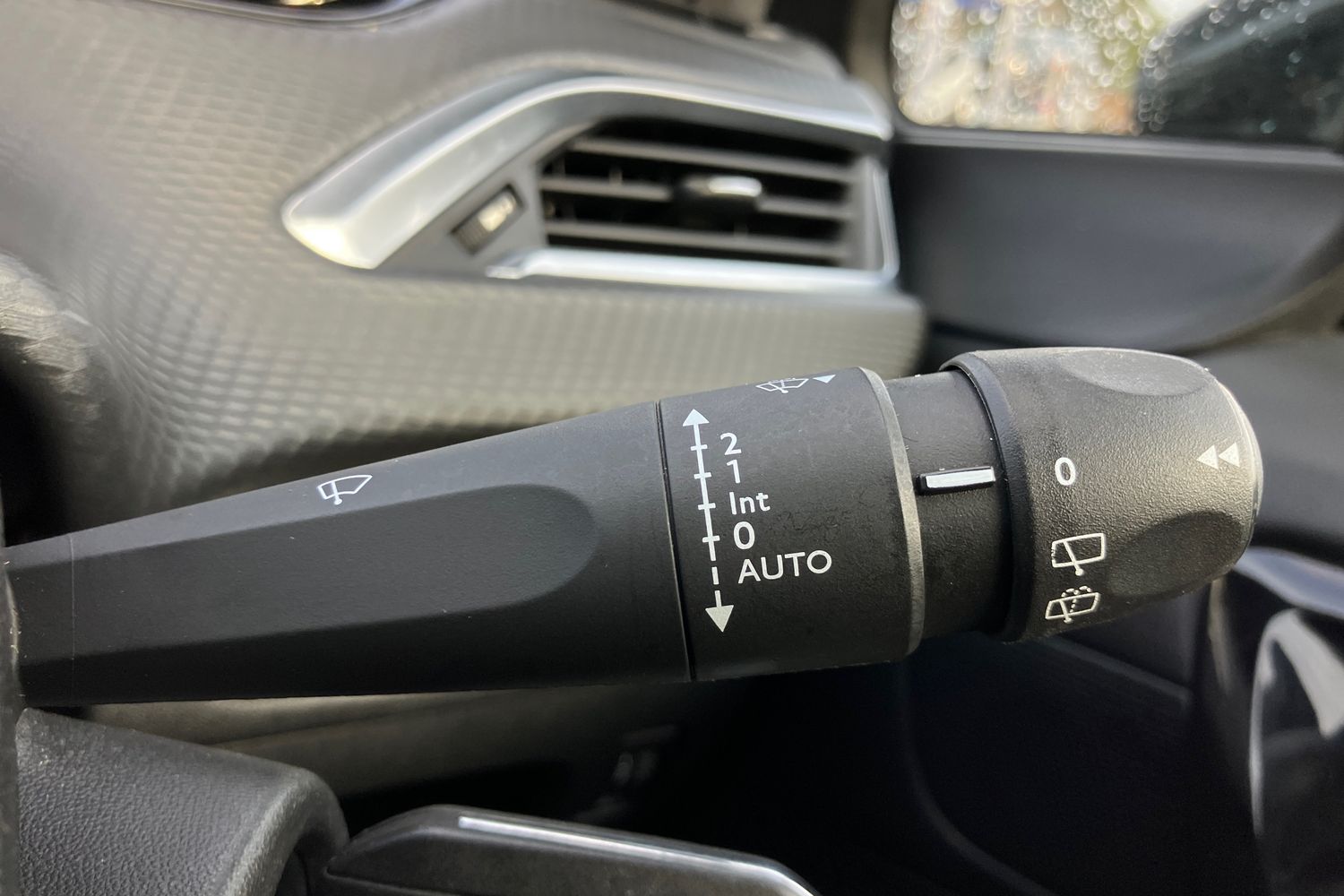 Used Peugeot 2008 2019 for sale - 76783063: Photo 21