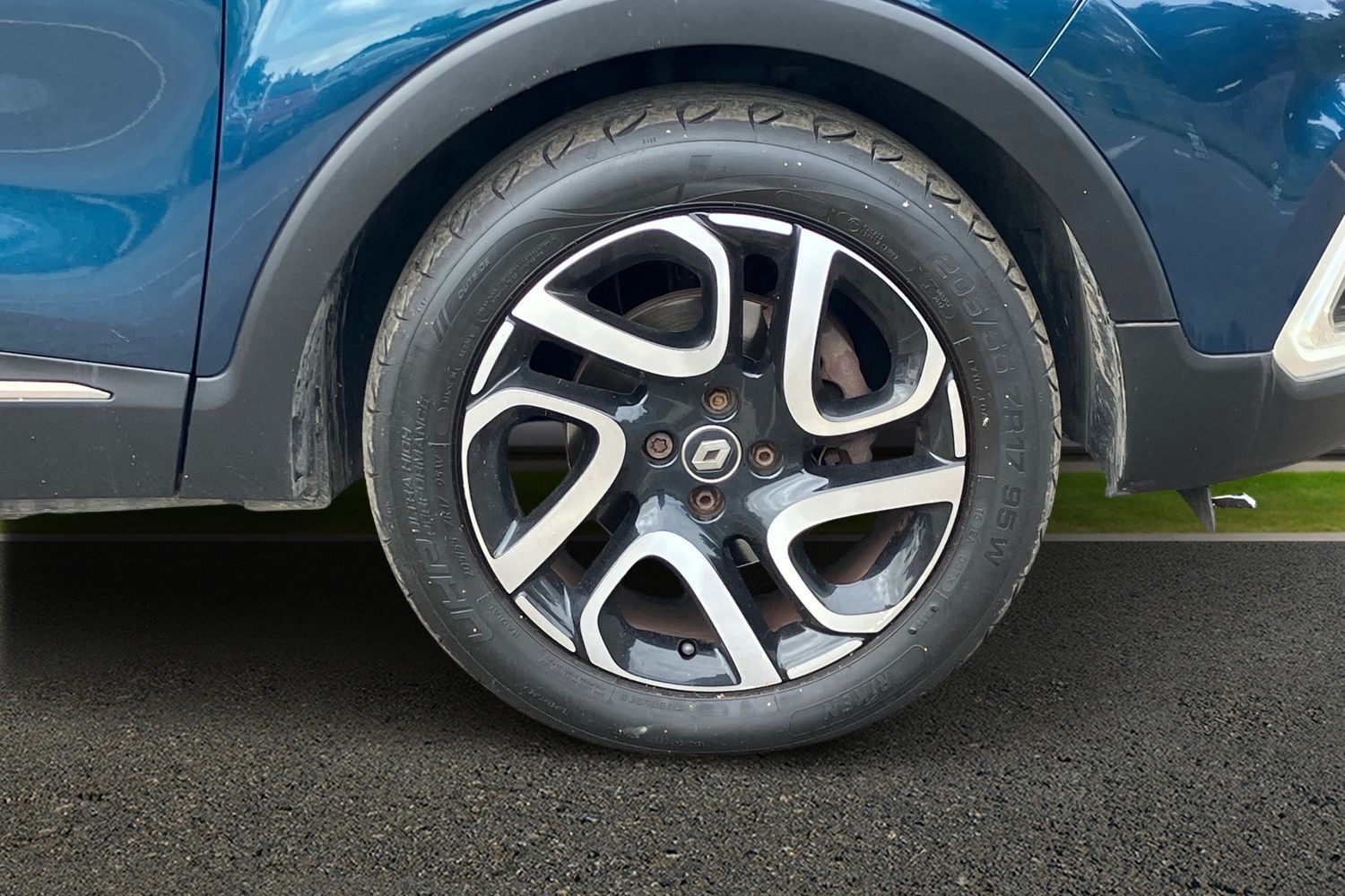 Vehicle 22