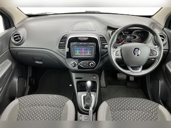 Used Renault Captur 2018 for sale - 75761402: Photo